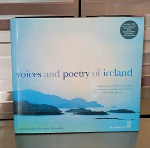 Voices And Poetry Of Ireland HC w/DJ Foreword By Brendan Kennelly GOOD CONDITION